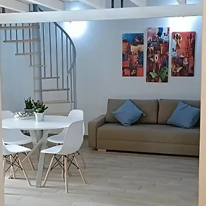https://sisterss-house.catania-hotels.net